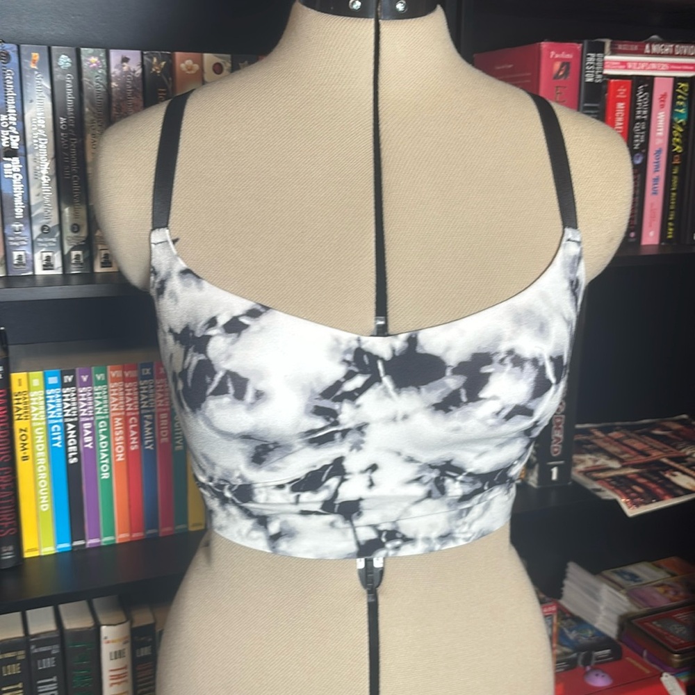 Victoria Secret PINK Wireless Sports Bra